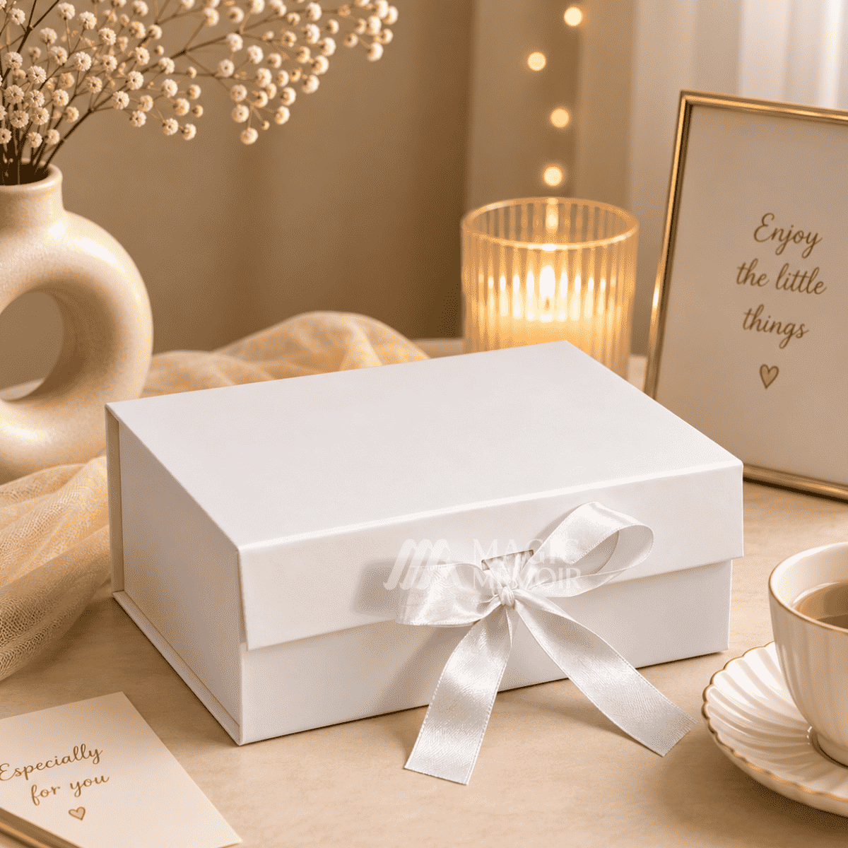 Ribbon Box Plain 10x8x4" - White