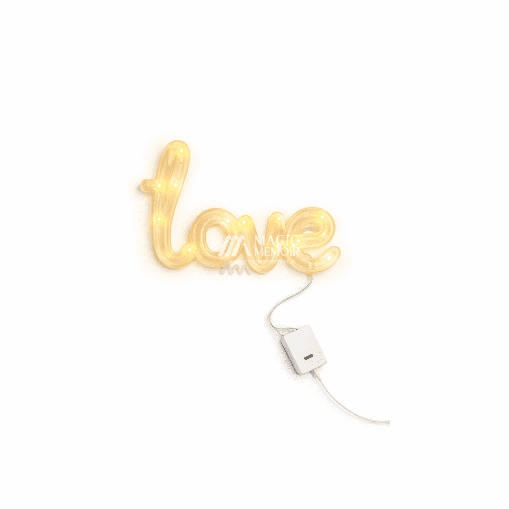 Fairy Light " Love " - RAW 2073 - Magic Memoir