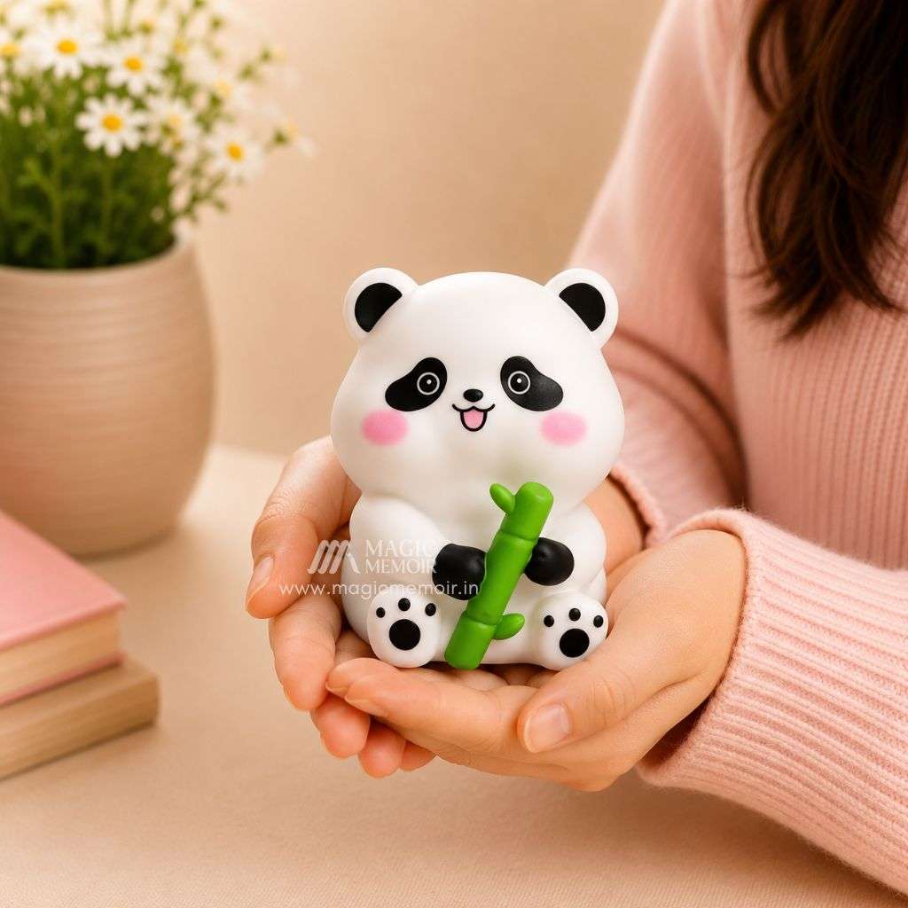 Mini Panda – With Sugarcane