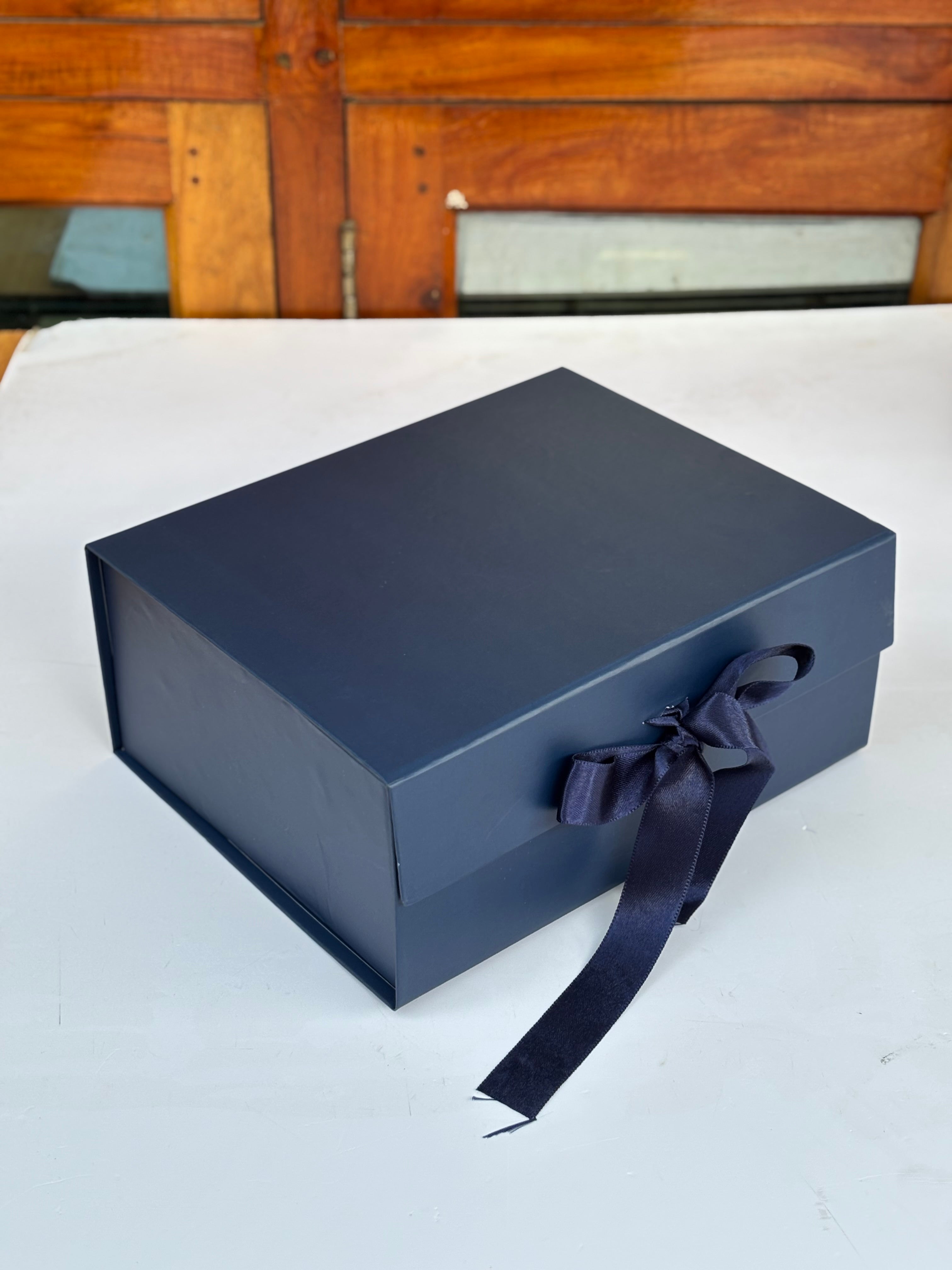 Ribbon Box 10" Dark Blue