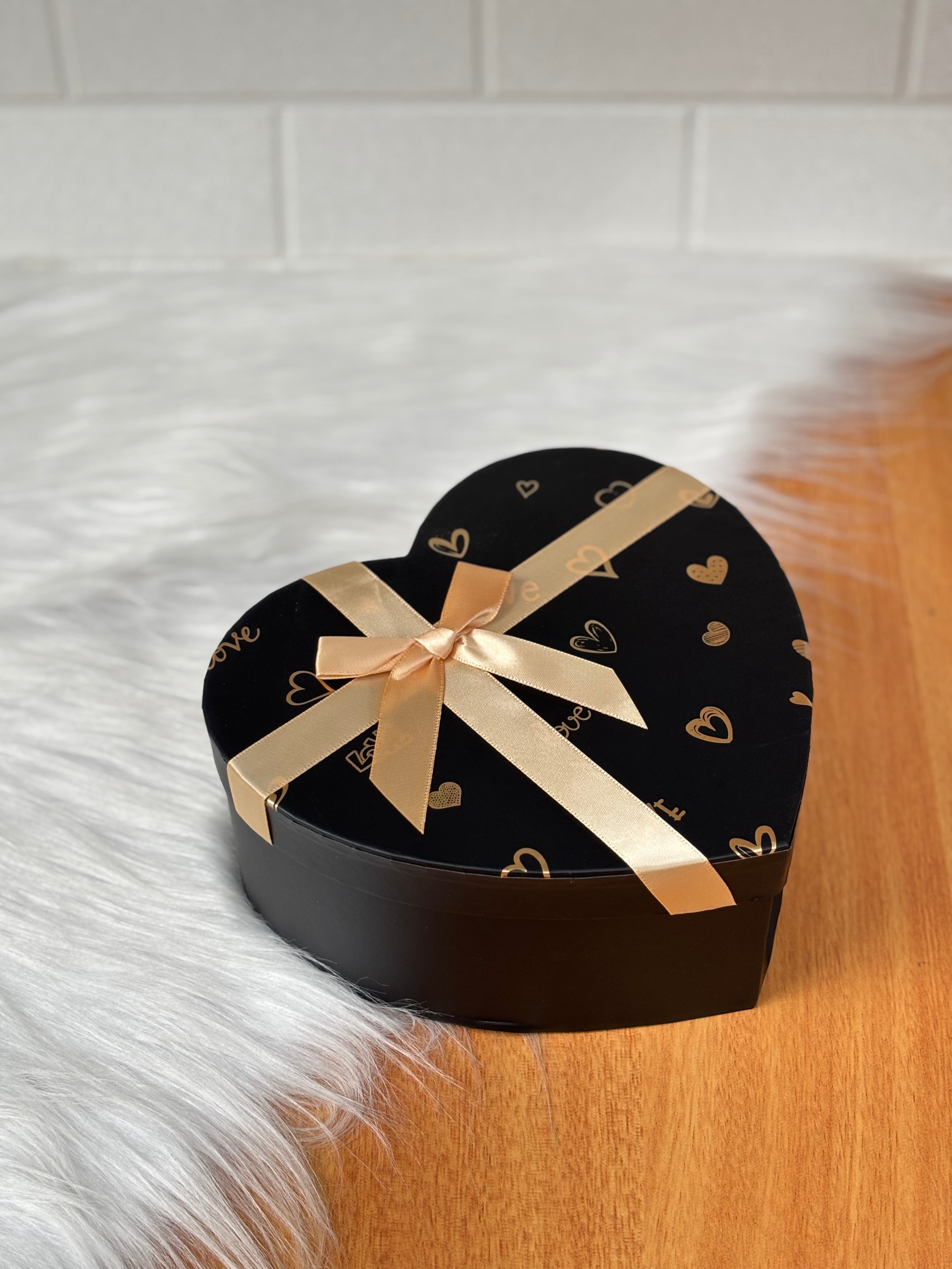 Heart Box 471 - Black