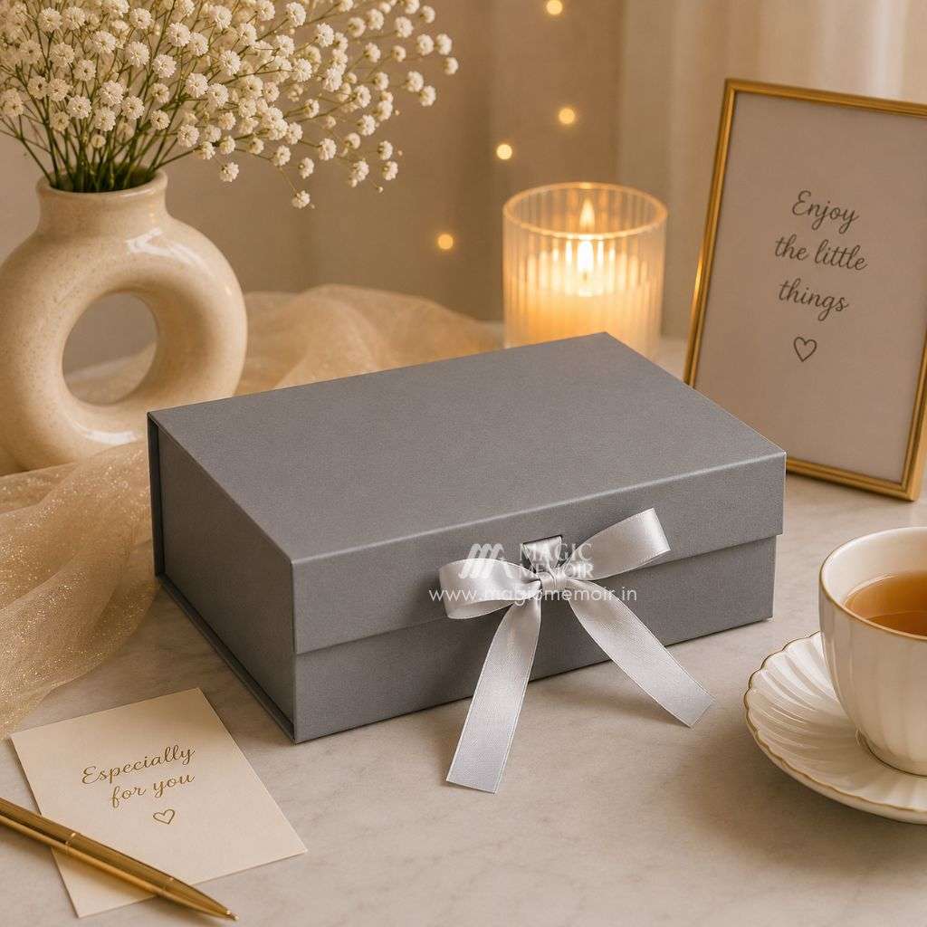 Ribbon Box Plain 14x10x4" - A4 Size