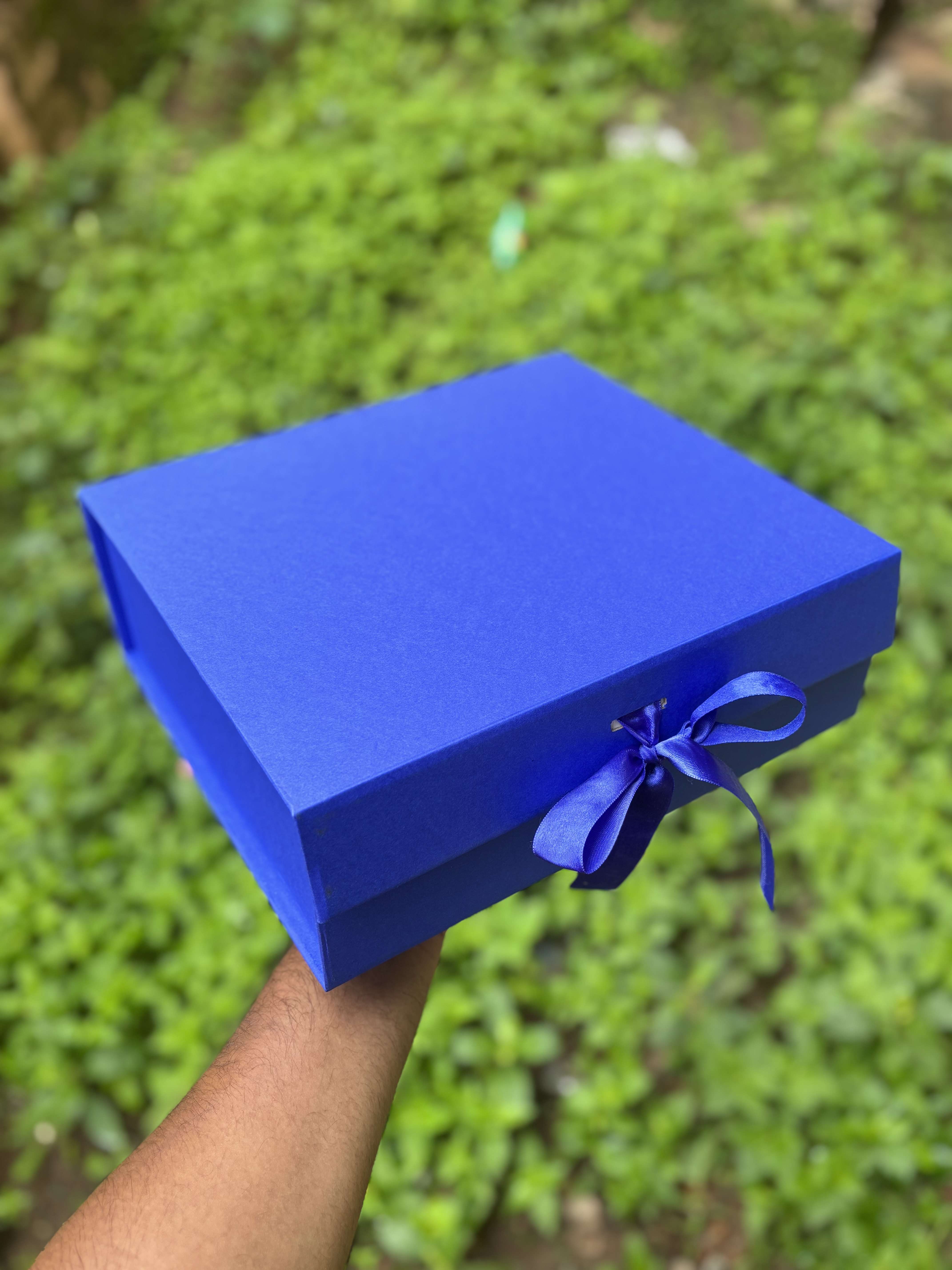 Ribbon Box (Plain) – 12x10x4 Inch ( LIMITED 0FFER STOCKS )