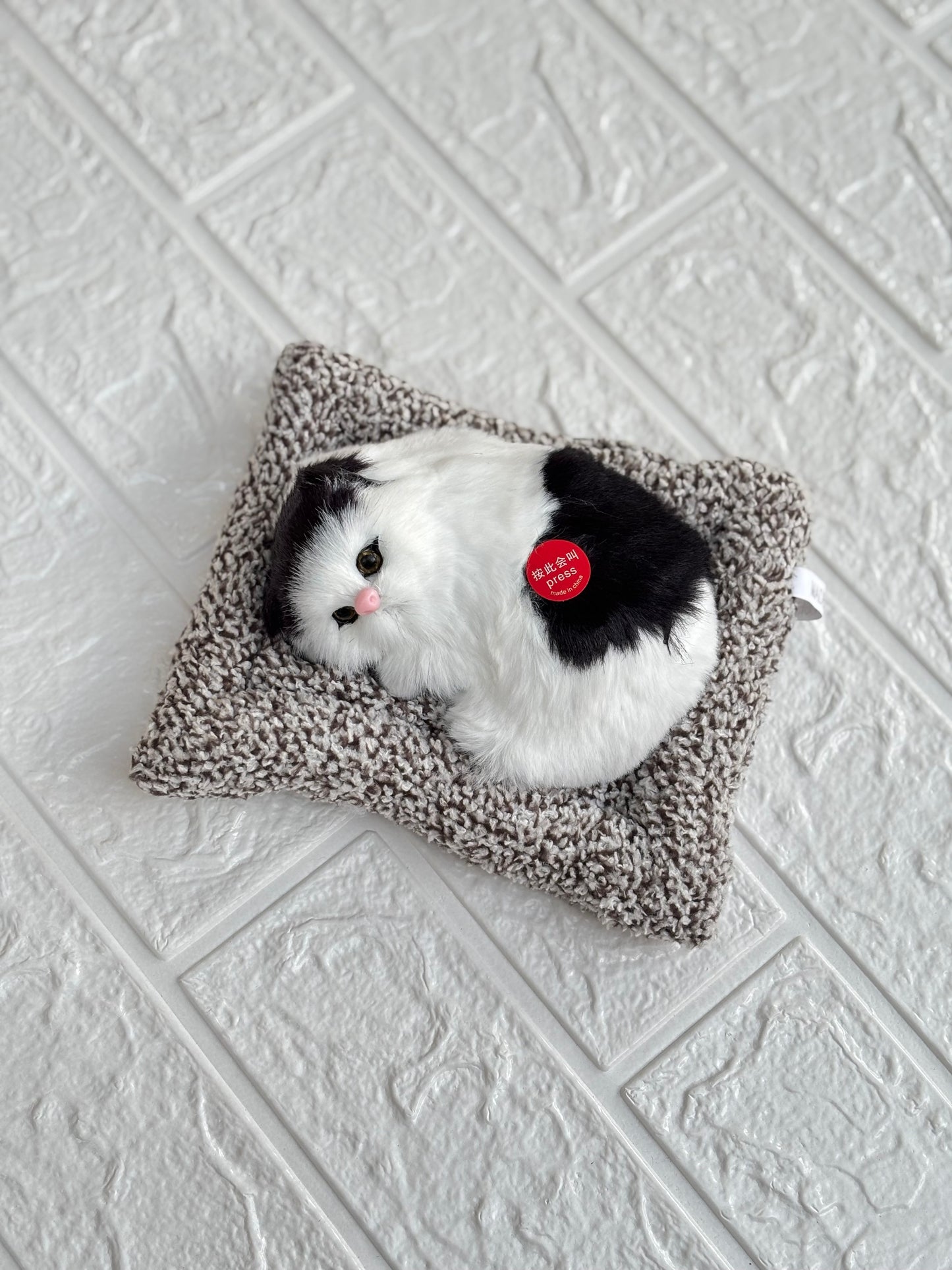 Sleeping Cat Plush Toy with Press Simulation