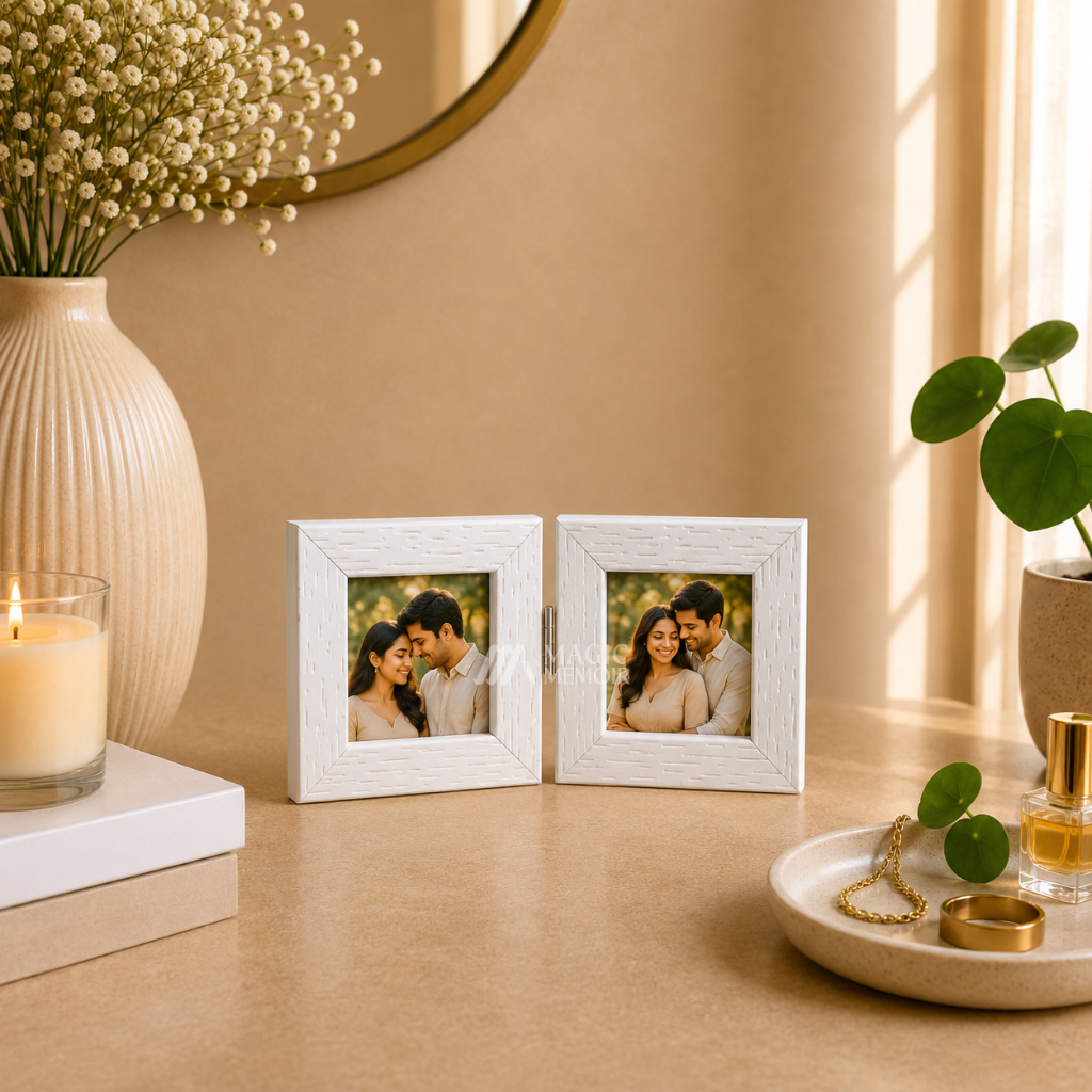 Foldable Photo Frames - 2x2"