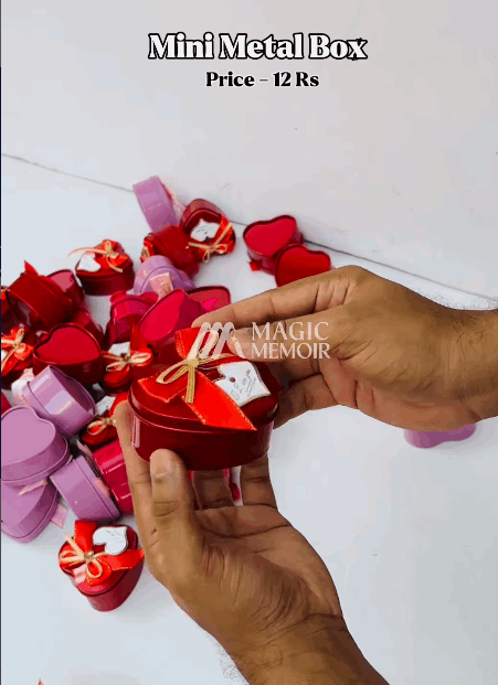 Mini Metal Heart Box